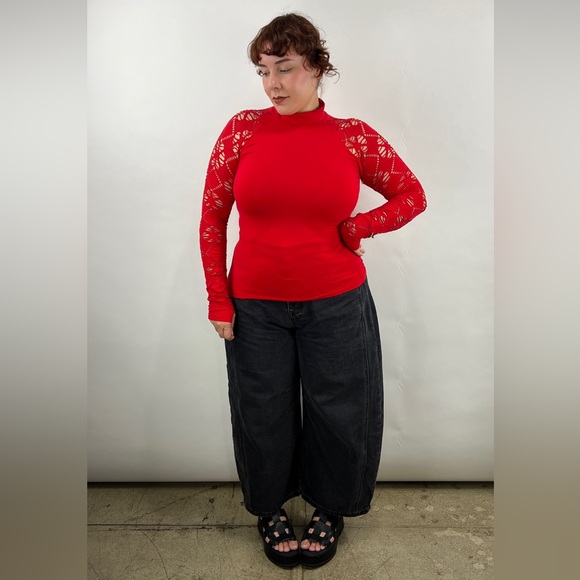 V. LOOK BOOK - Picture 11 of 15